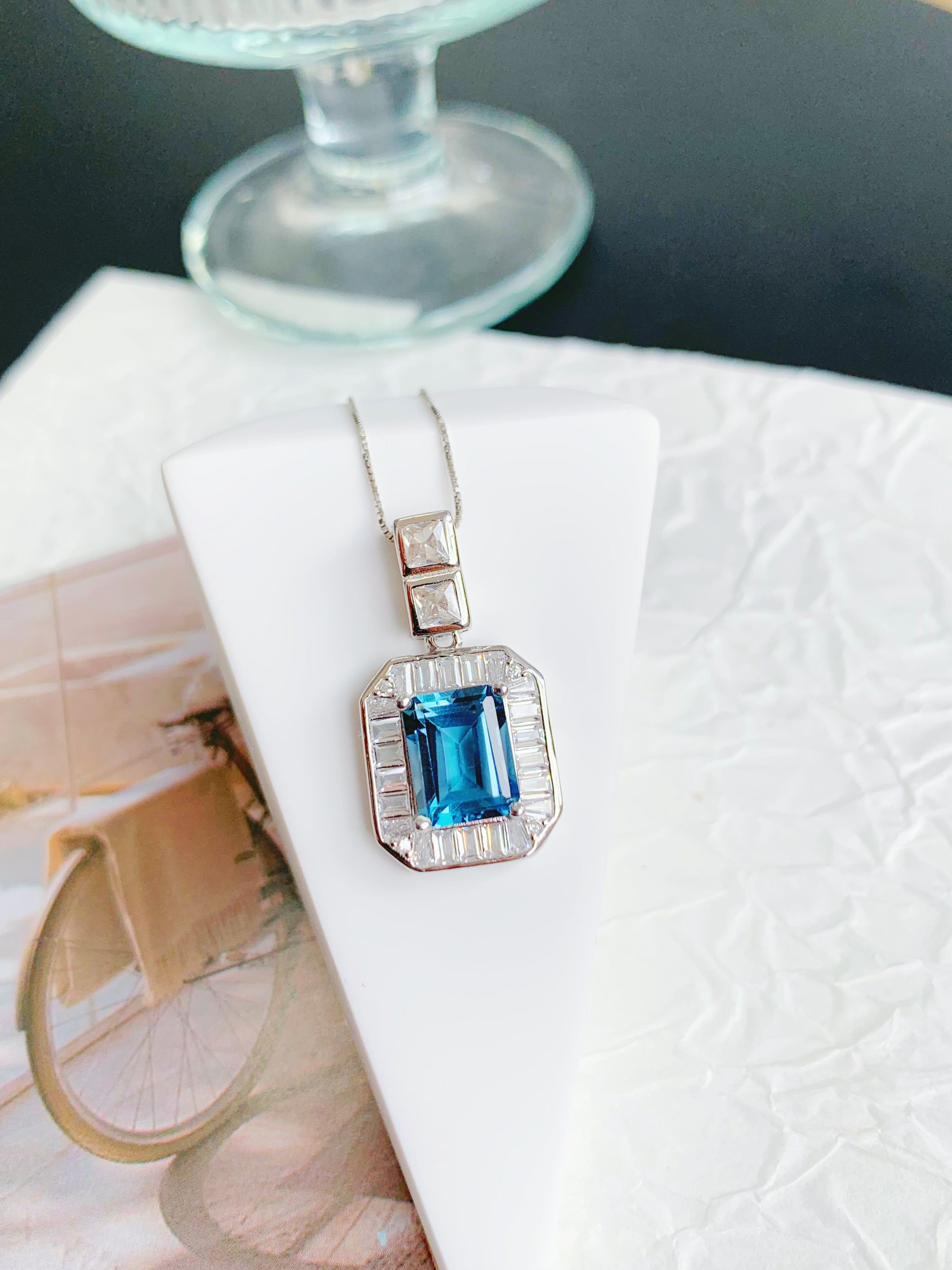 S925 Silver Natural London Blue Topaz Art Deco Silver Pendant