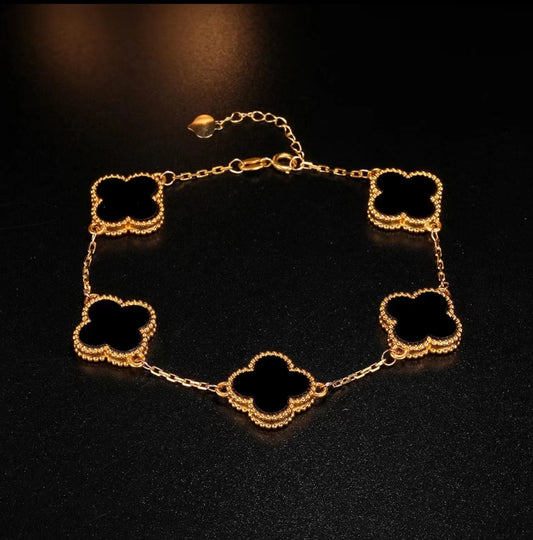 18K Gold Natural Black Agate Clover Bracelet GB002