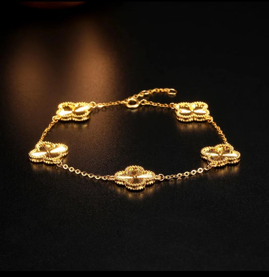 18K Gold Clover Bracelet GB005