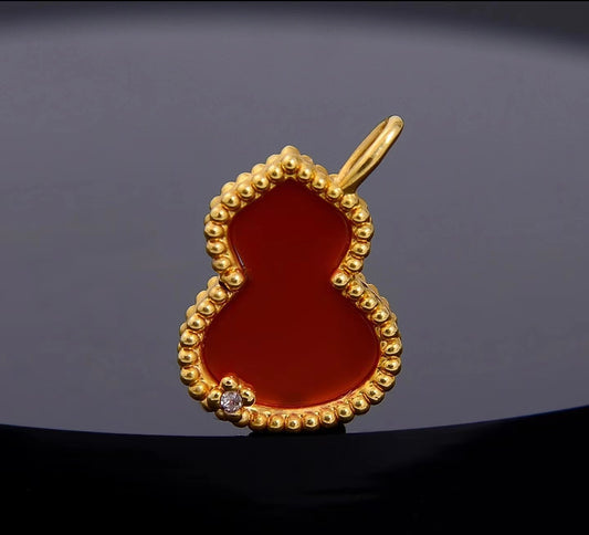 18K Gold Natural Red Agate Pendant GP003