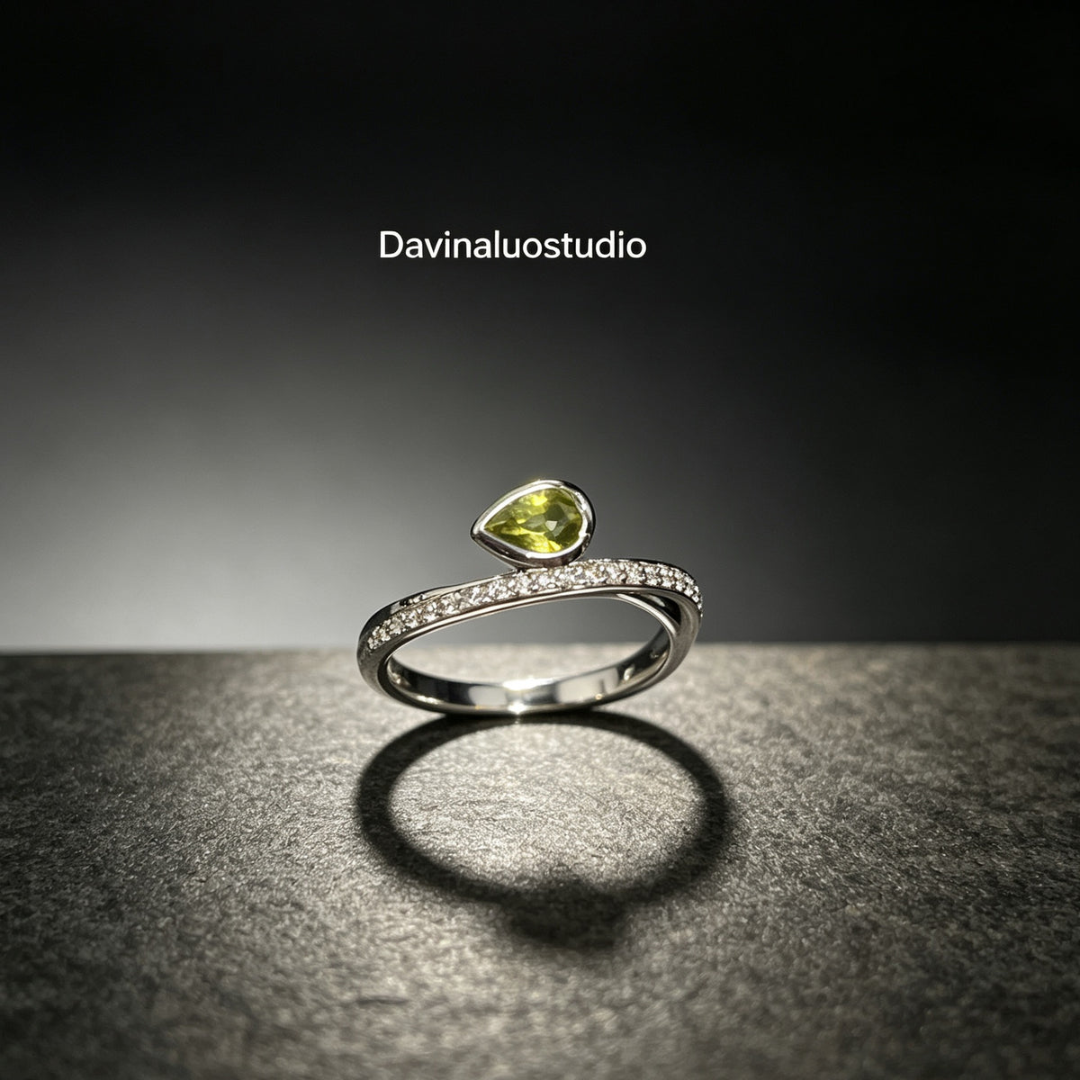 S925 Silver Slayer 18k gold plated Natural Sapphire Ring 0.5ct gem