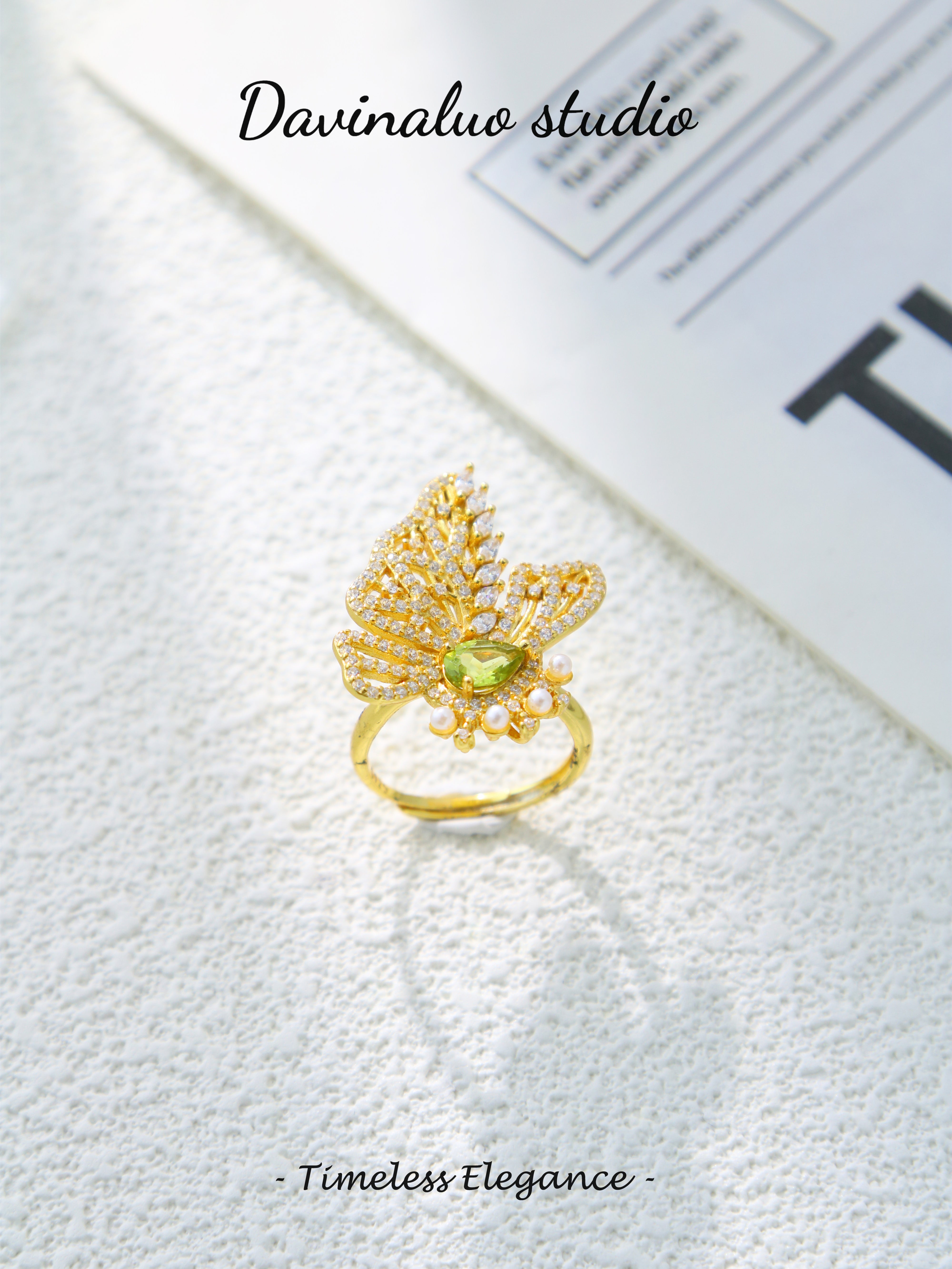 S925 Gold Simple Pear Cut Peridot Ring