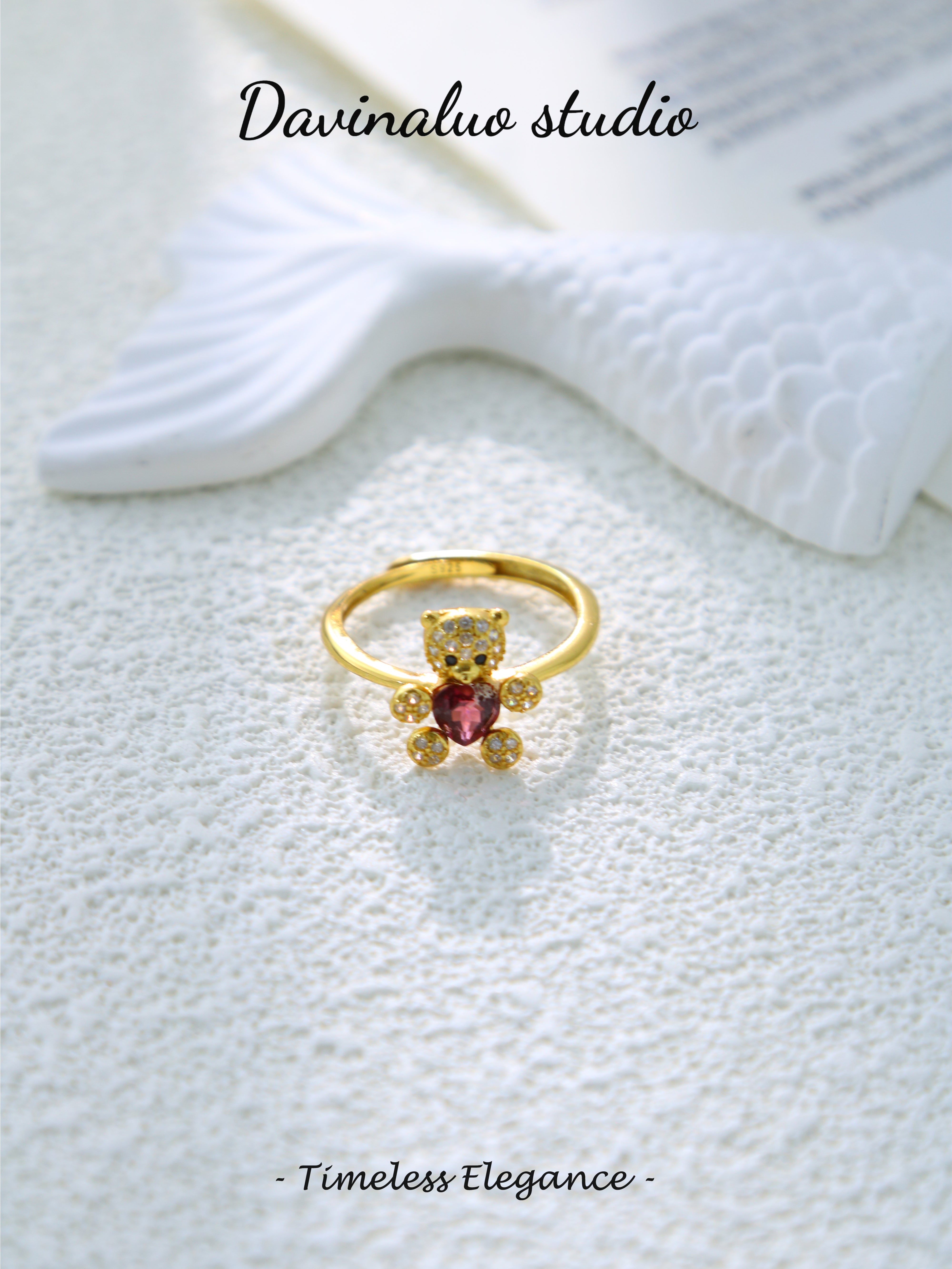 S925 Gold Cute Heart Cut Garnet Ring