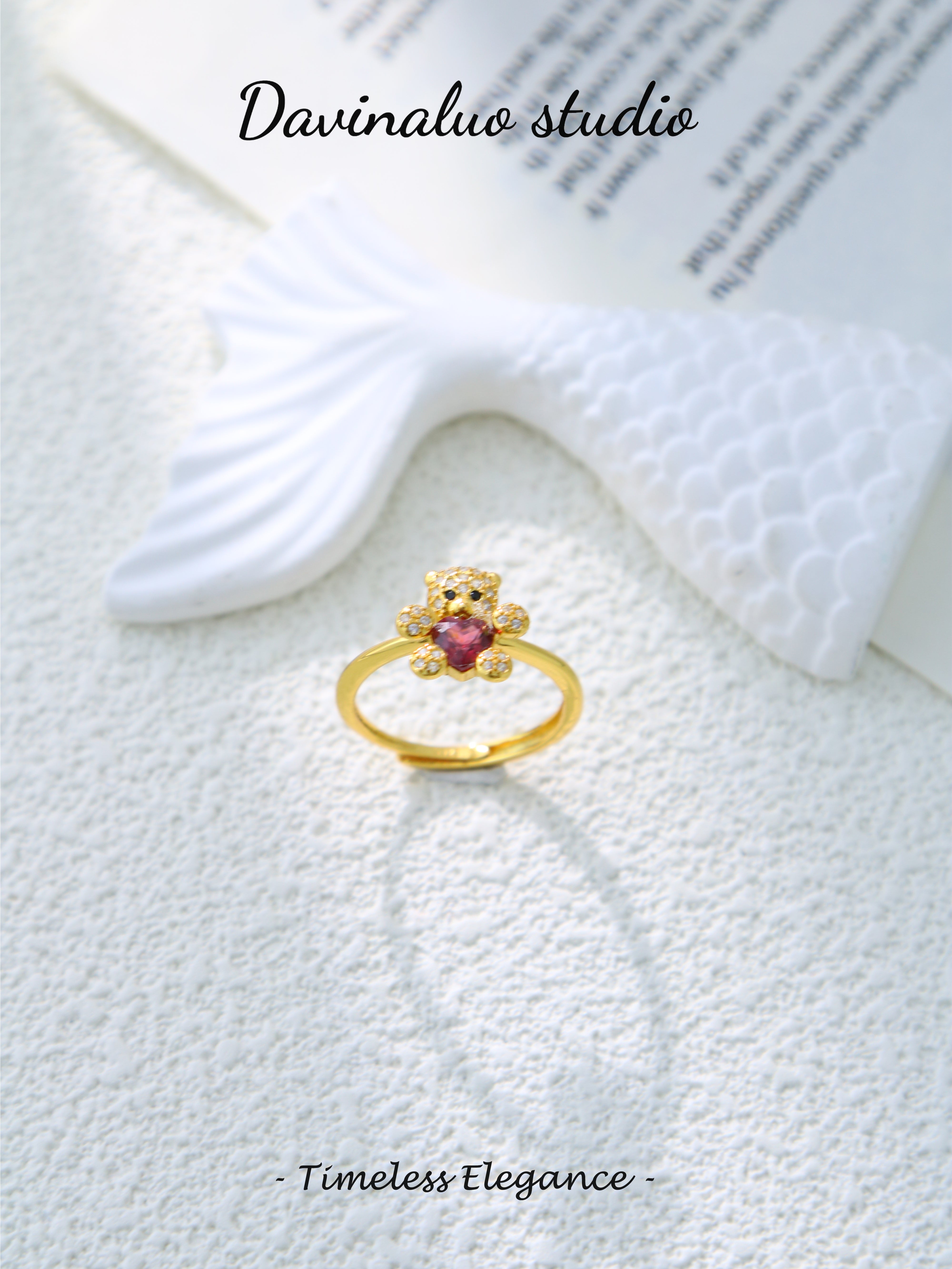 S925 Gold Cute Heart Cut Garnet Ring