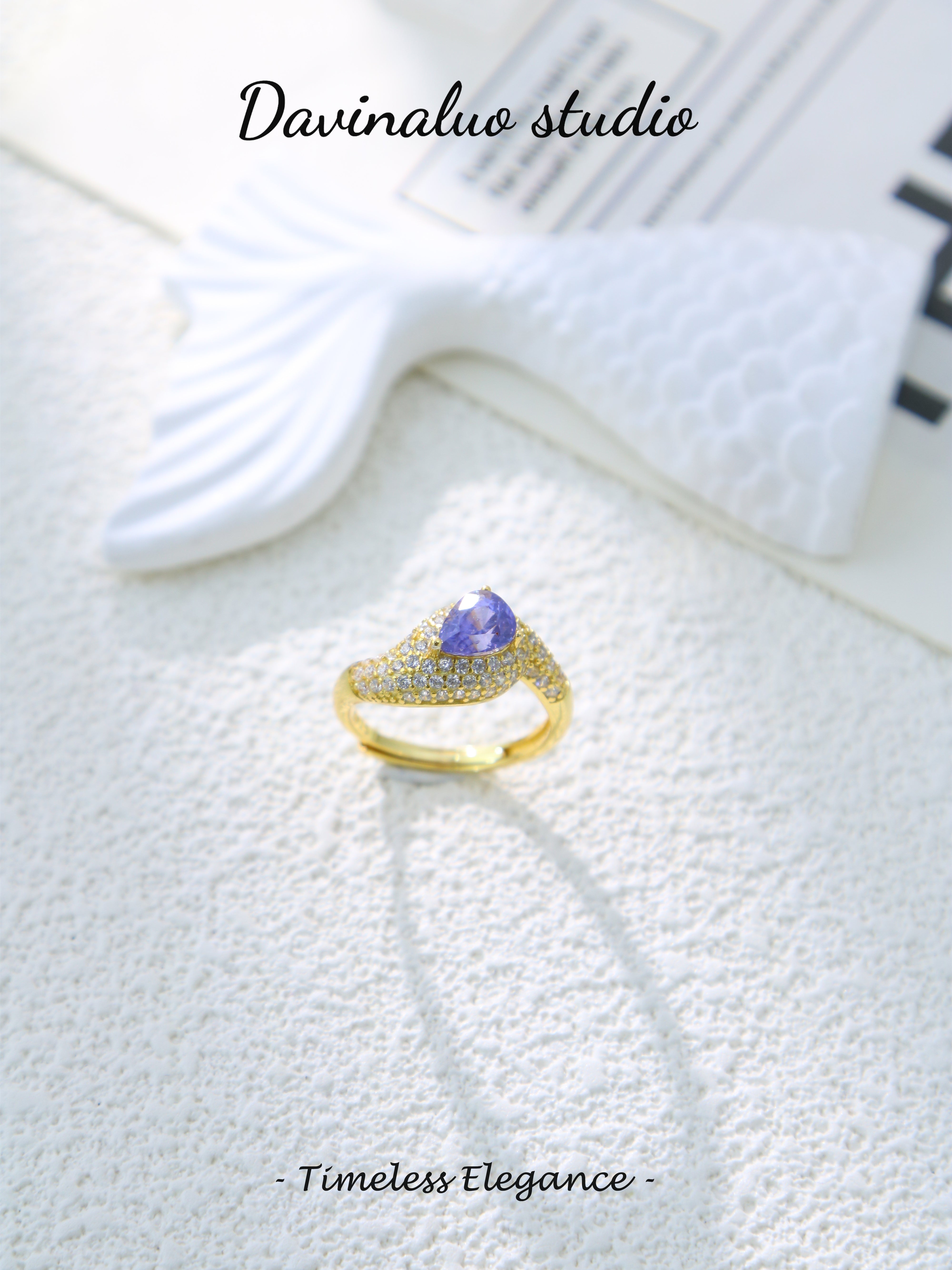 S925 Gold Classic Pear Cut Sapphire Ring