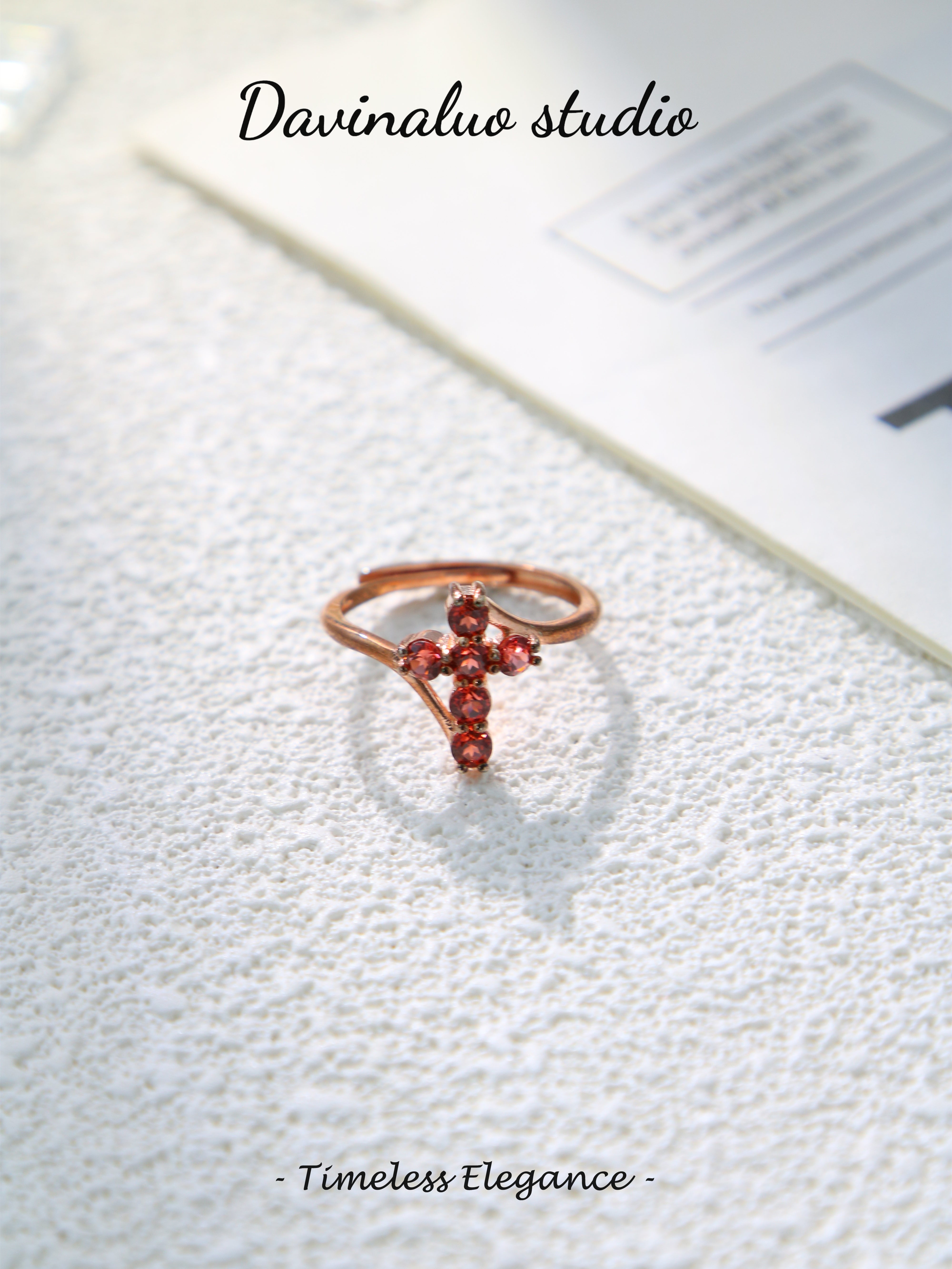 S925 Rose Gold Classic Round Cut Garnet Ring