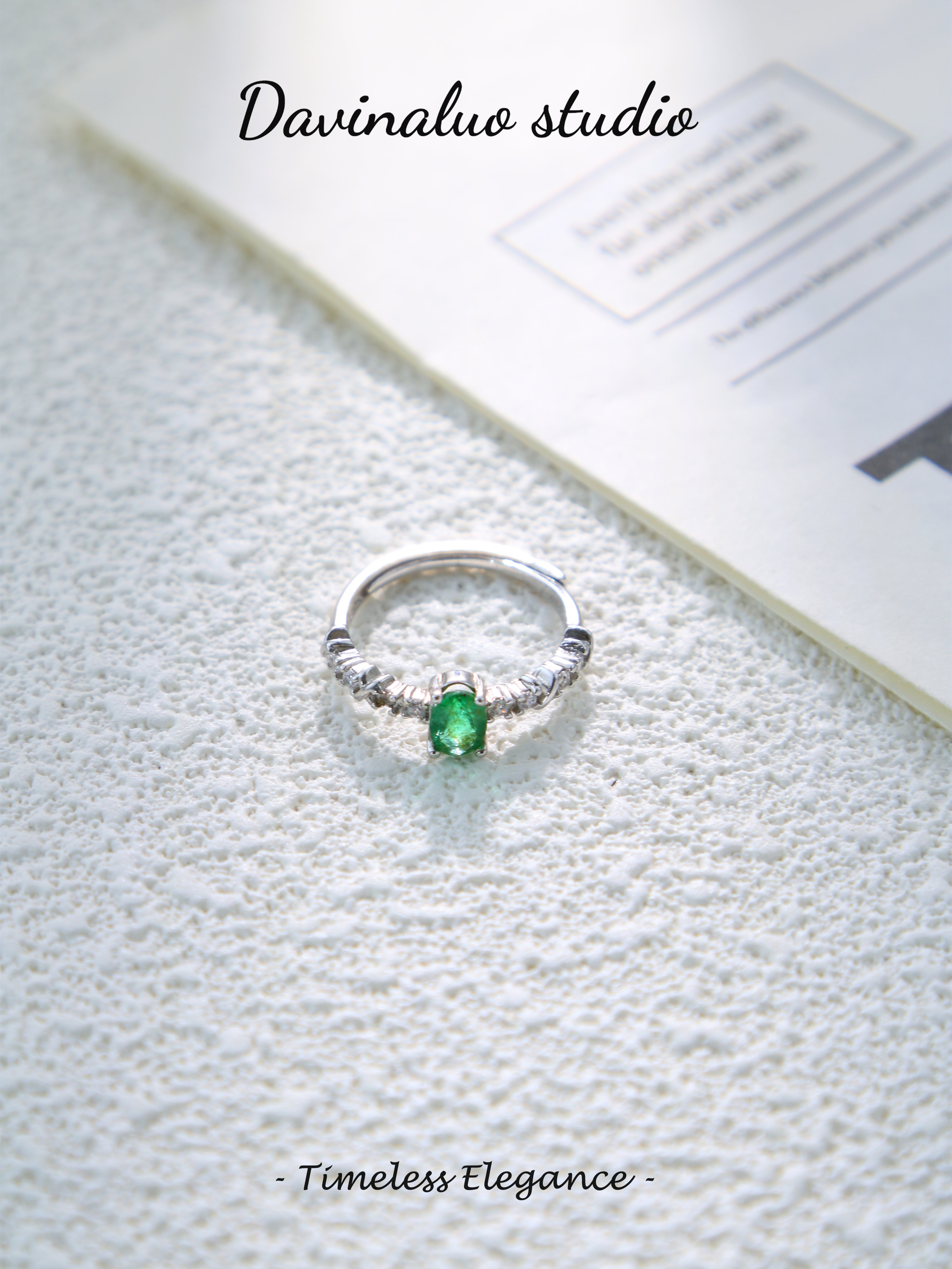 S925 Silver Classic Oval Cut Emerald Ring