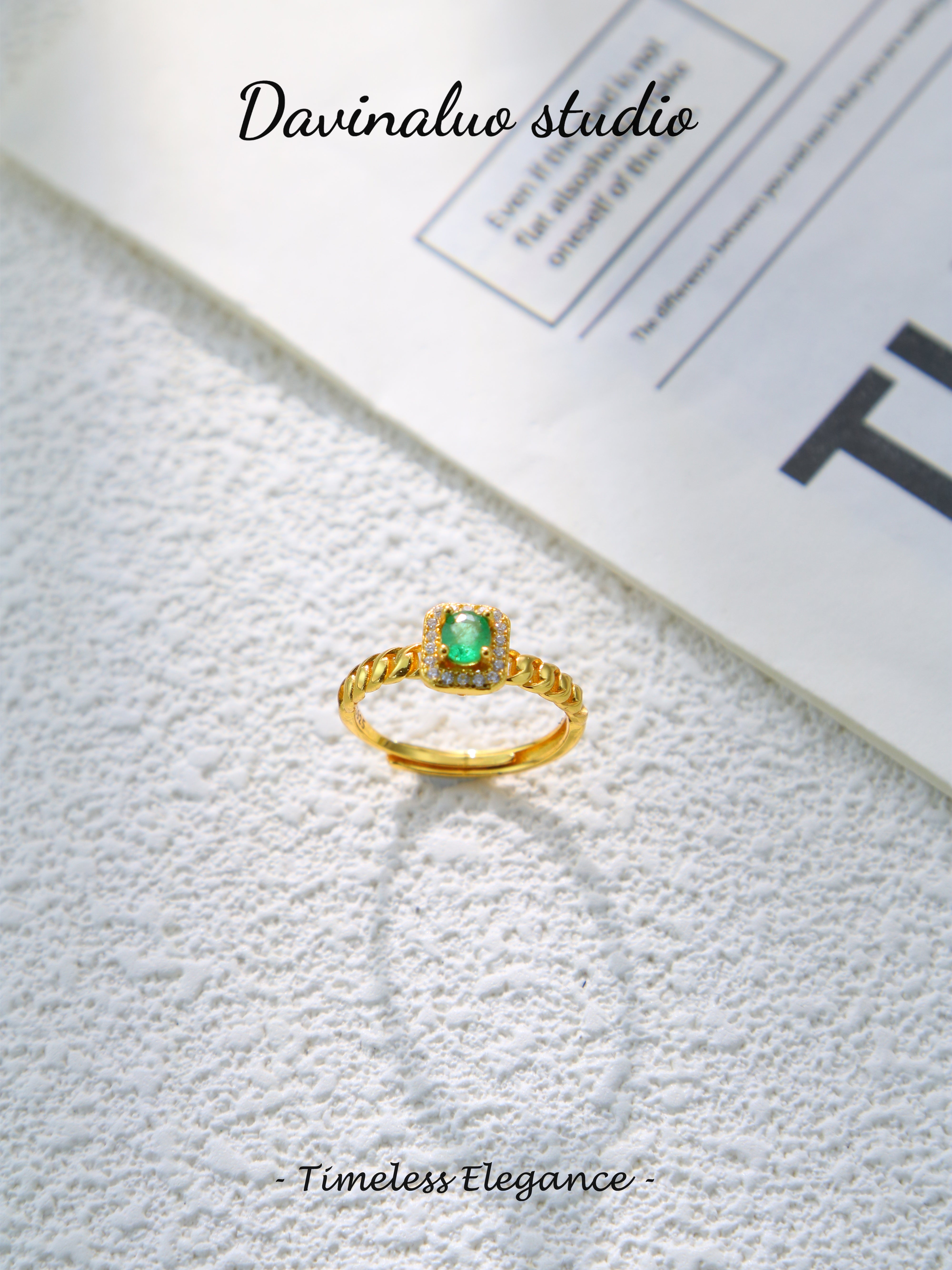S925 Gold Simple Oval Cut Emerald Ring