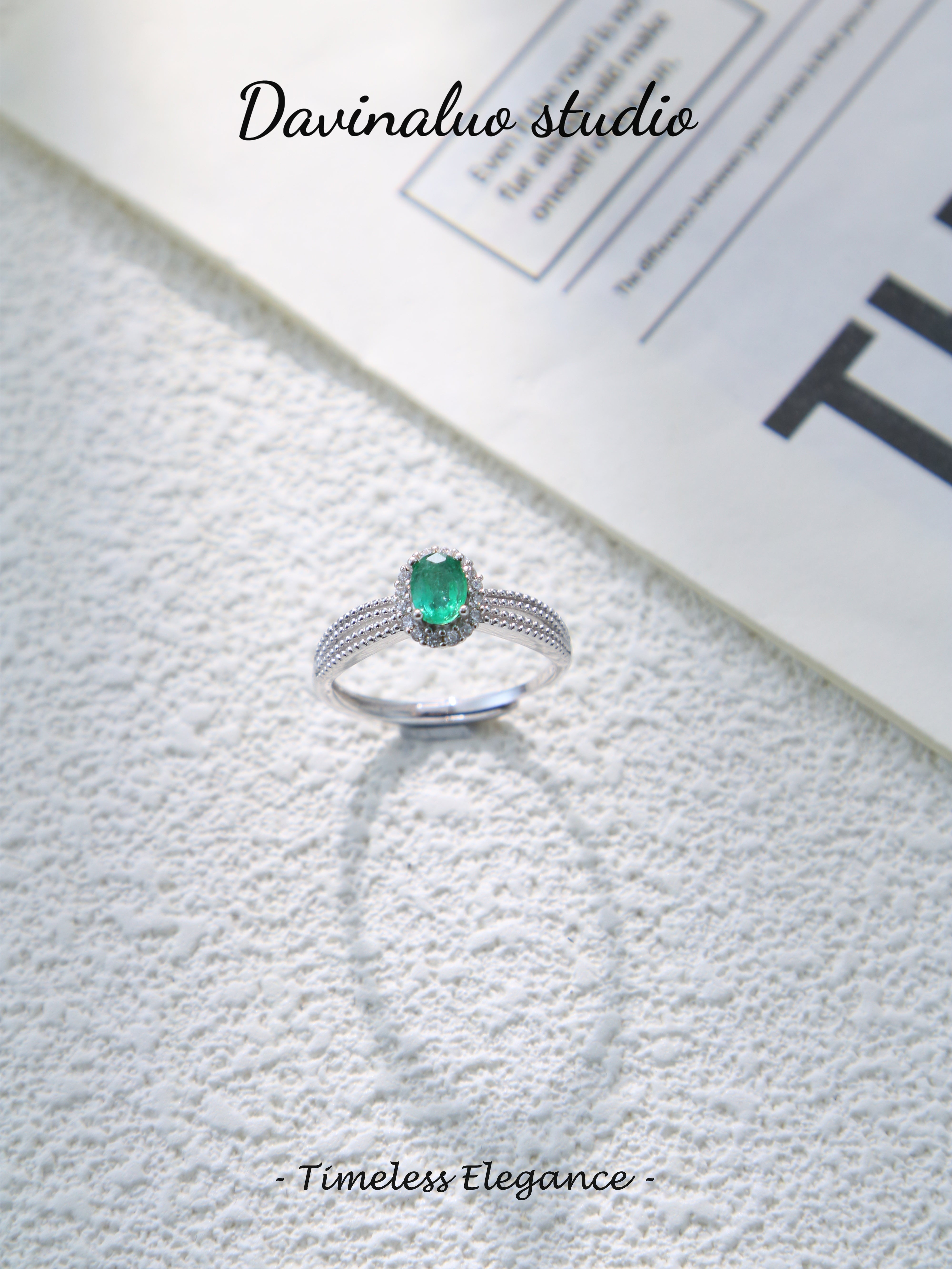 S925 Silver Classic Oval Cut Emerald Ring