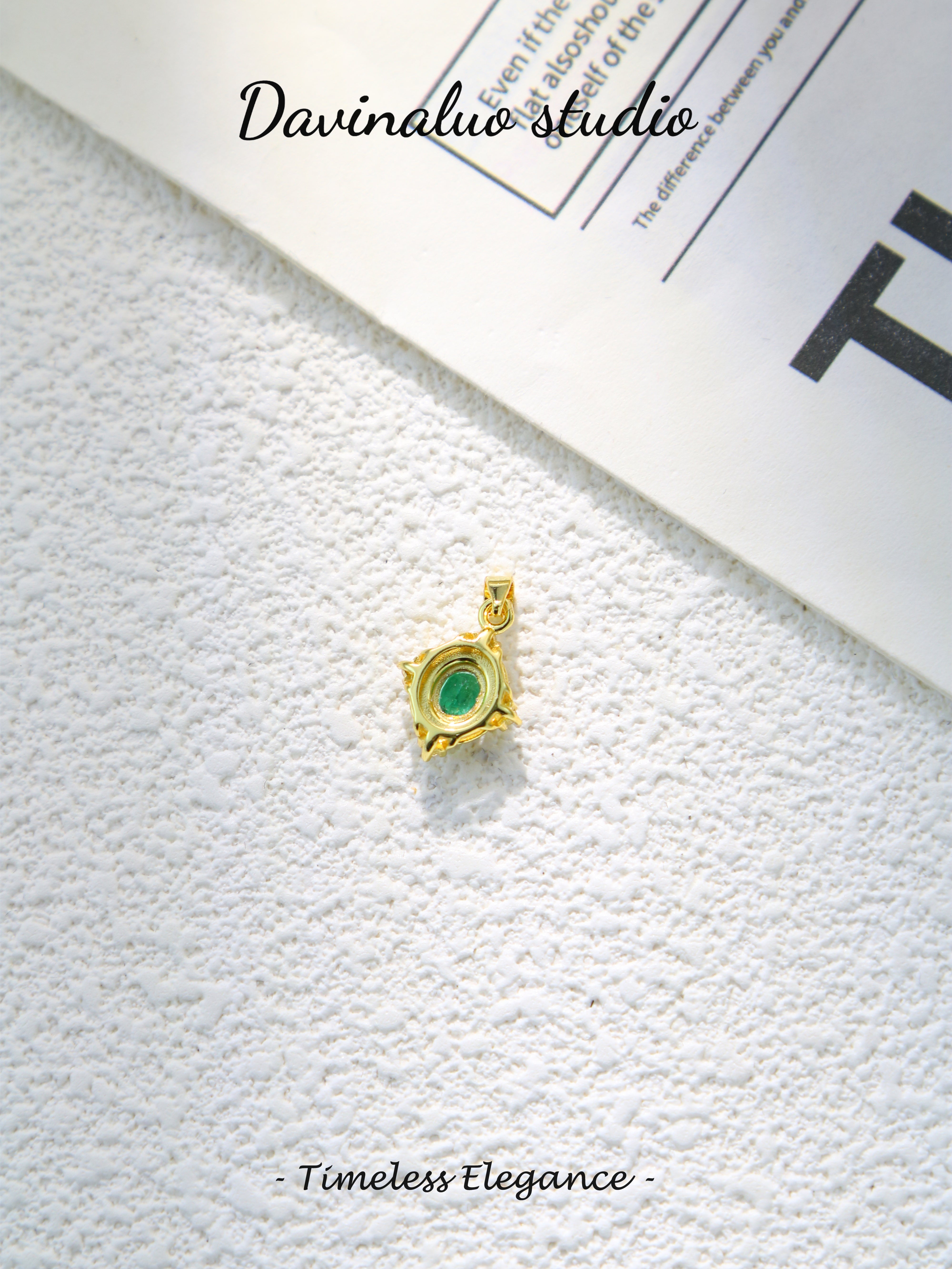 S925 Gold Simple Oval Cut Emerald Pendant