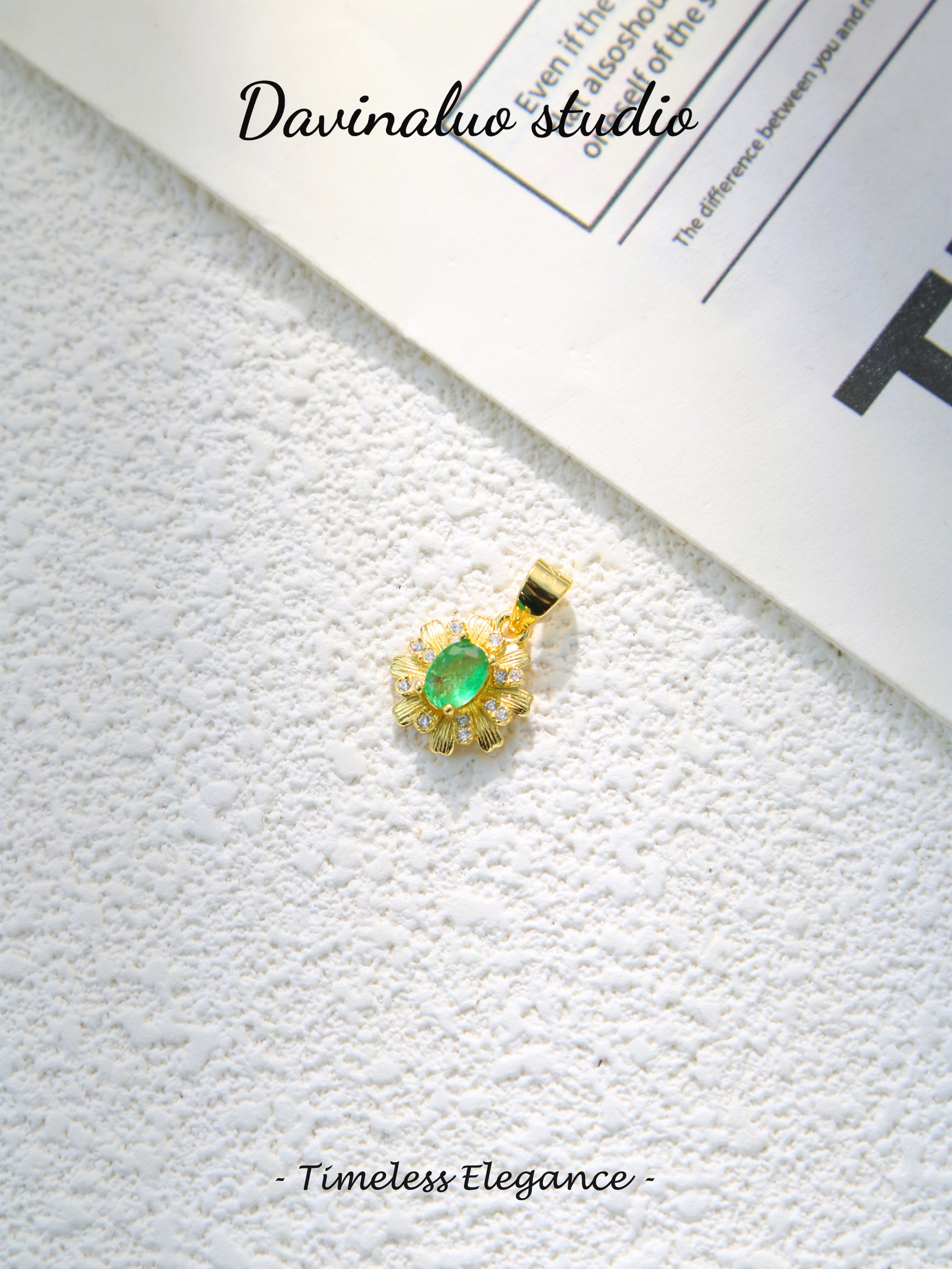 S925 Gold Simple Oval Cut Emerald Pendant