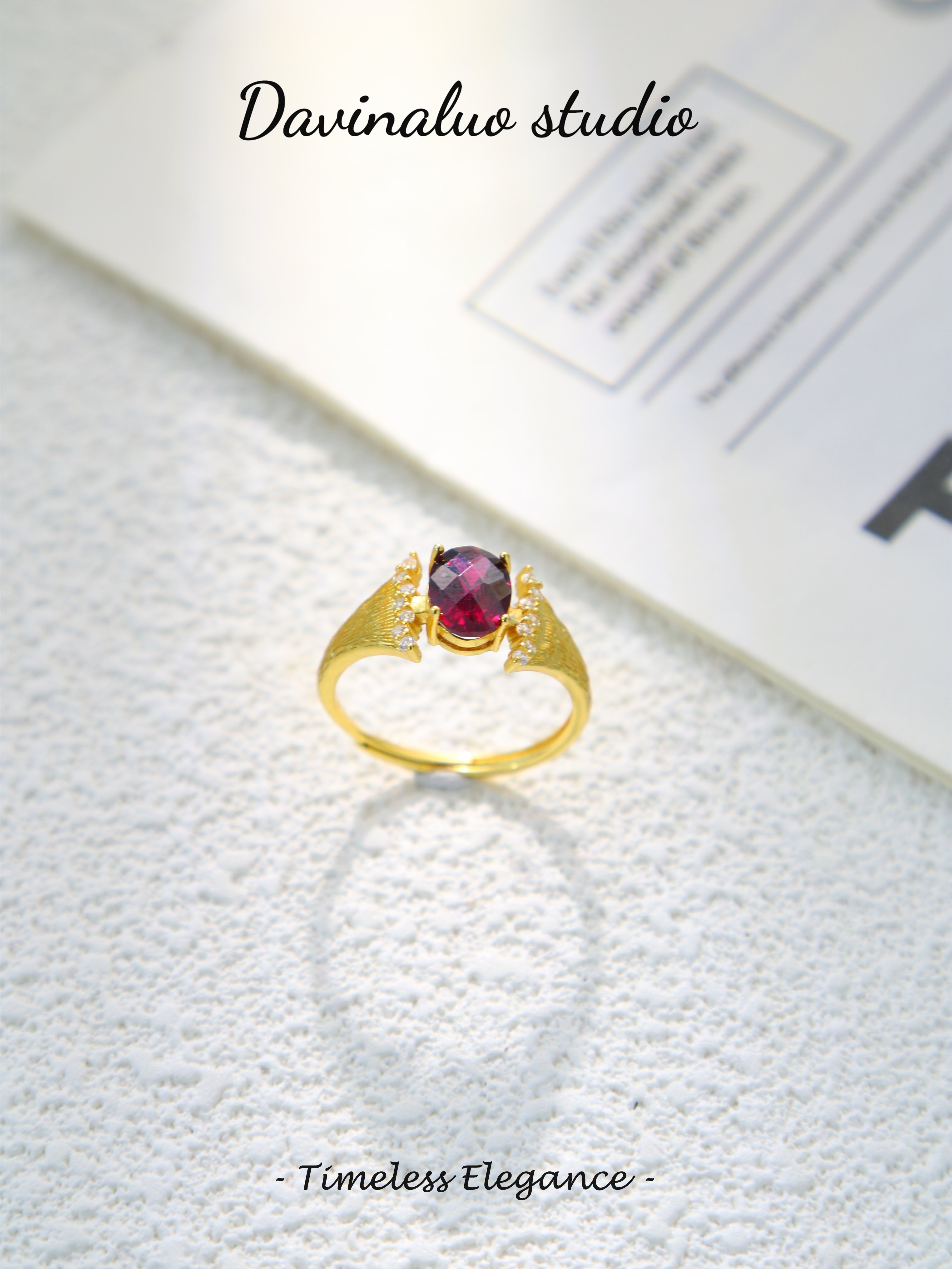 S925 Gold Simple Oval Cut Garnet Ring