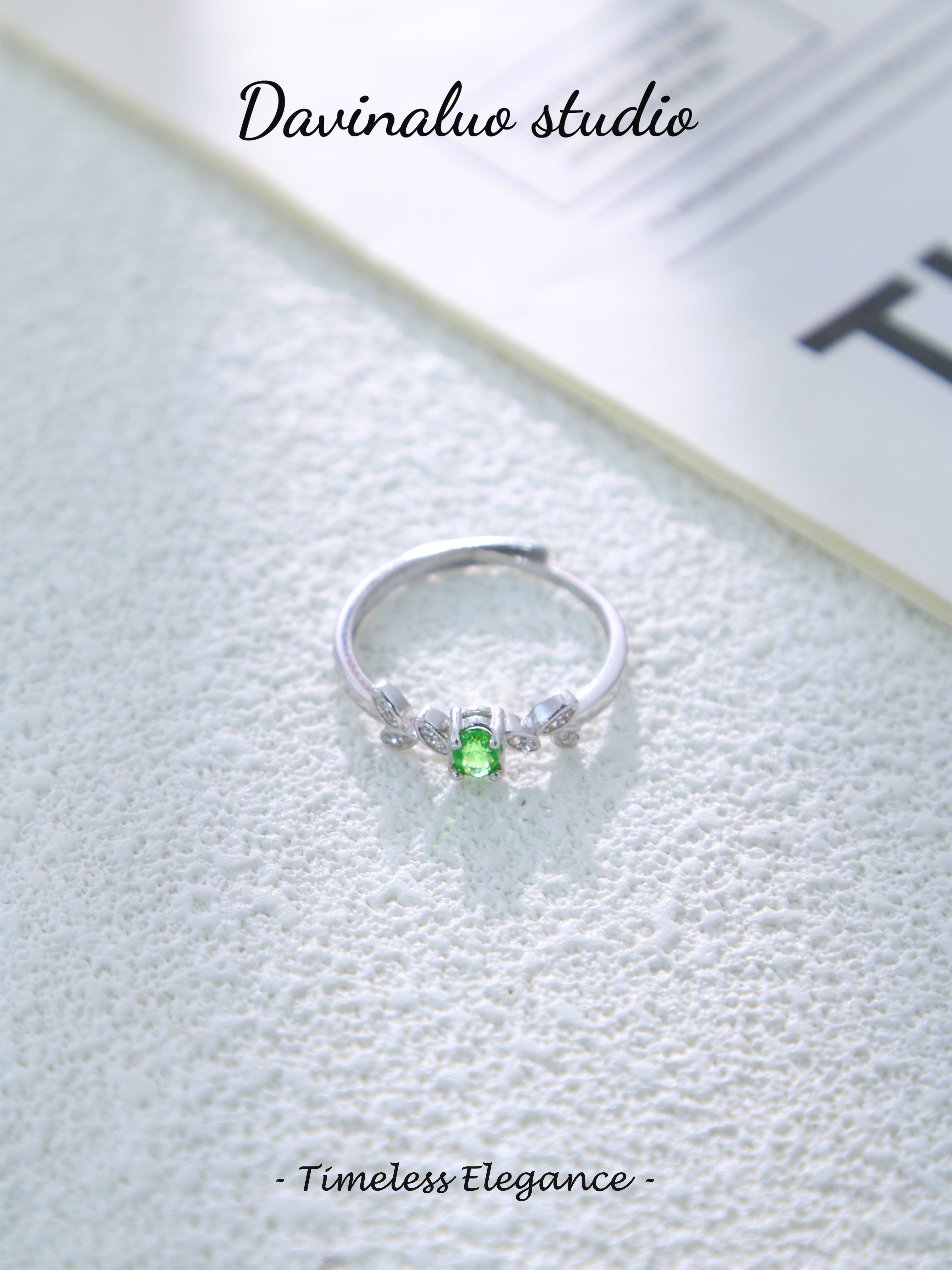 S925 Silver Minimalist Oval Cut Tsavorite Ring D0625004G
