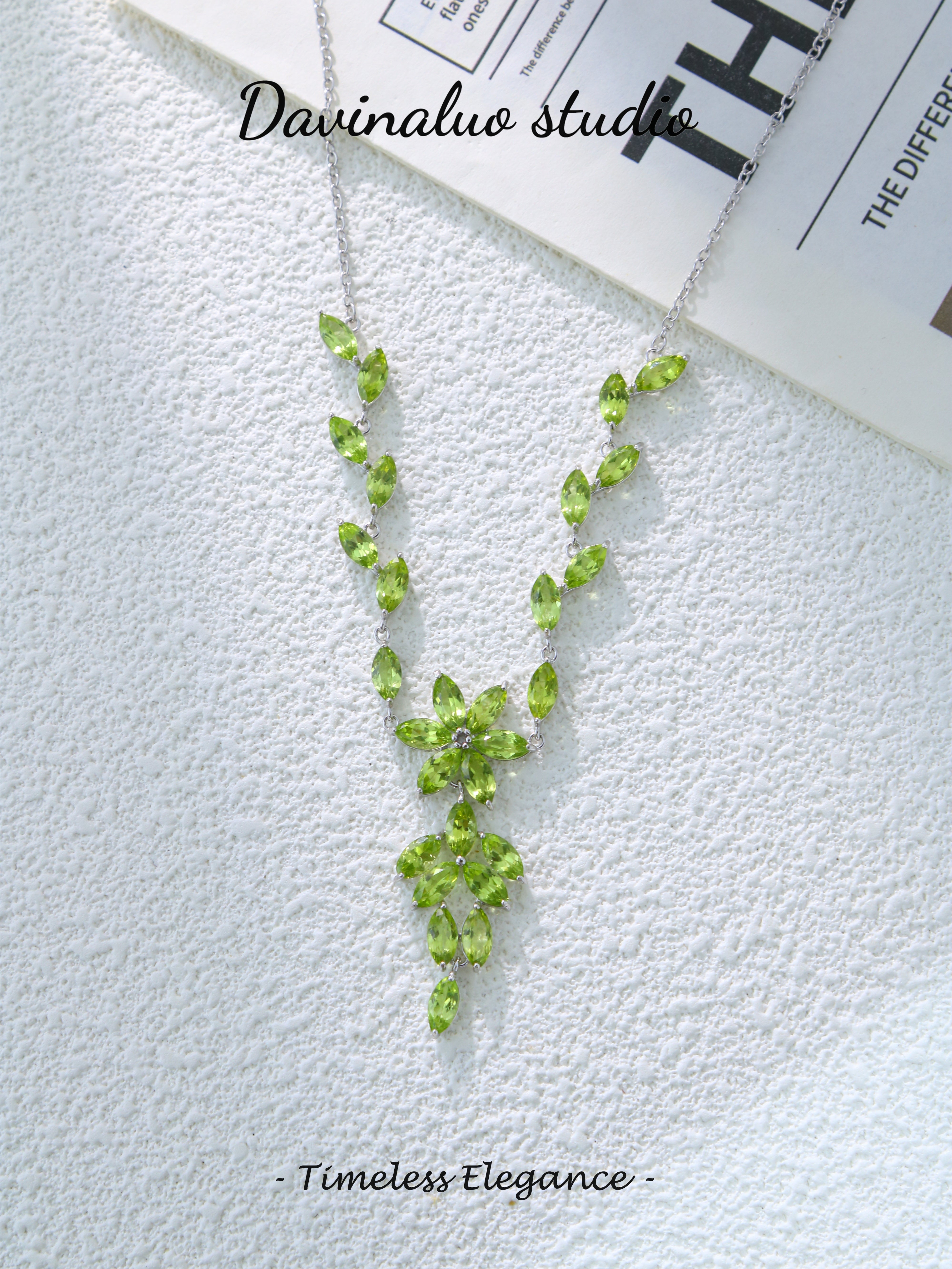 S925 Silver Classic Marquise Cut Peridot Necklace D0630067