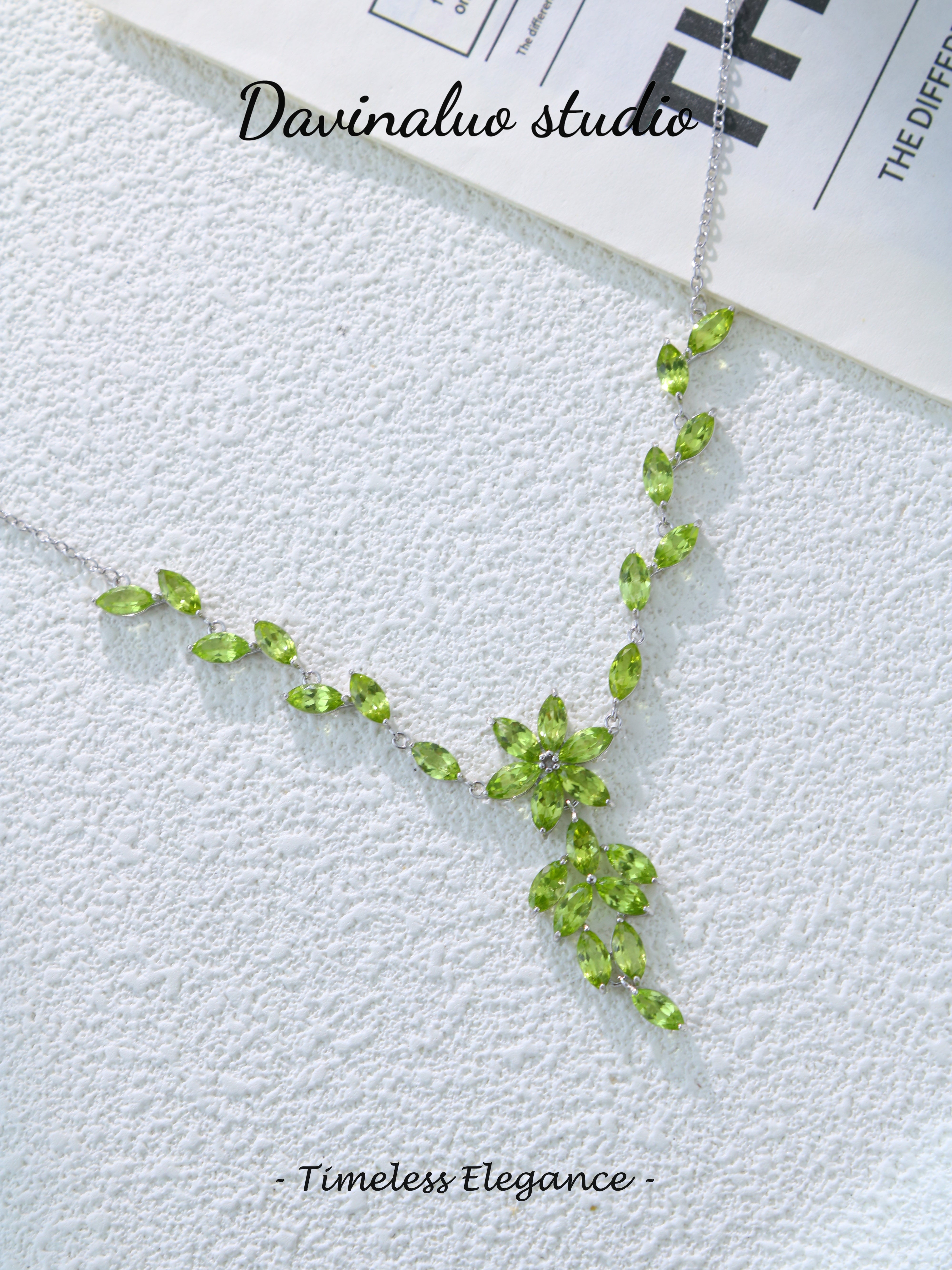 S925 Silver Classic Marquise Cut Peridot Necklace D0630067