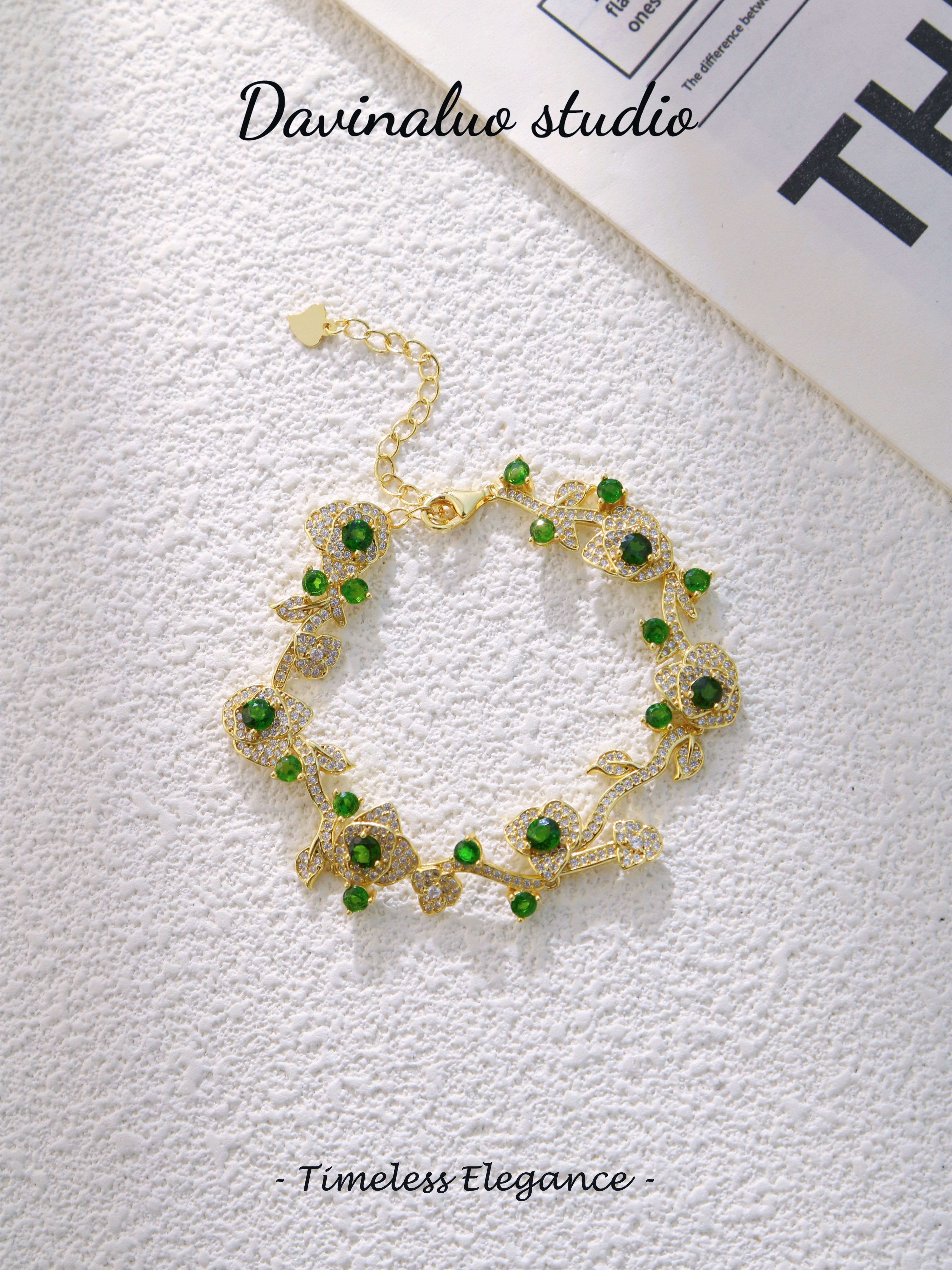 S925 Gold Simple Horse Round Cut Diopside Bracelet 070512236