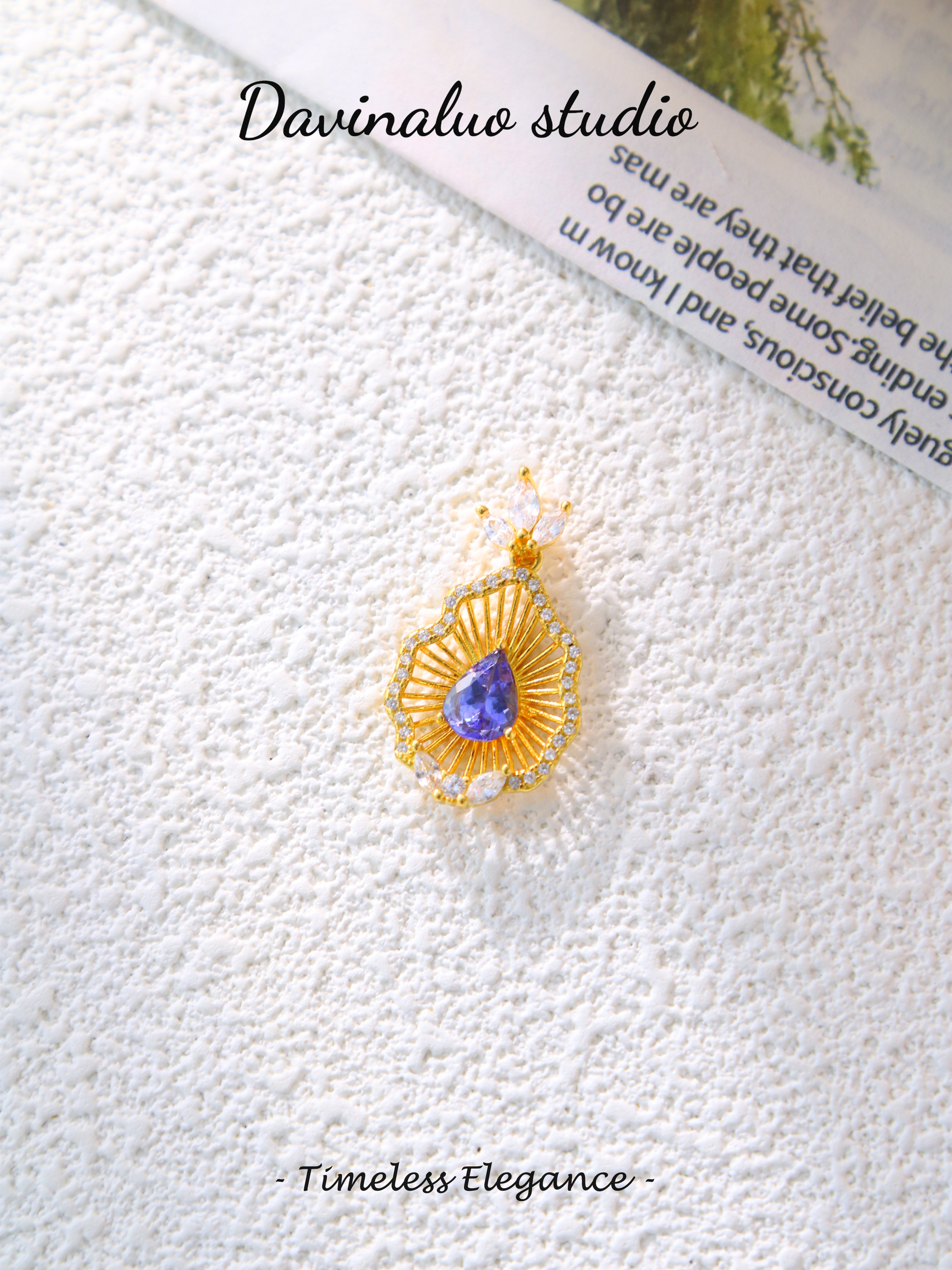 S925 Gold Classic Pear-Shaped Cut Tanzanite Pendant D0721042