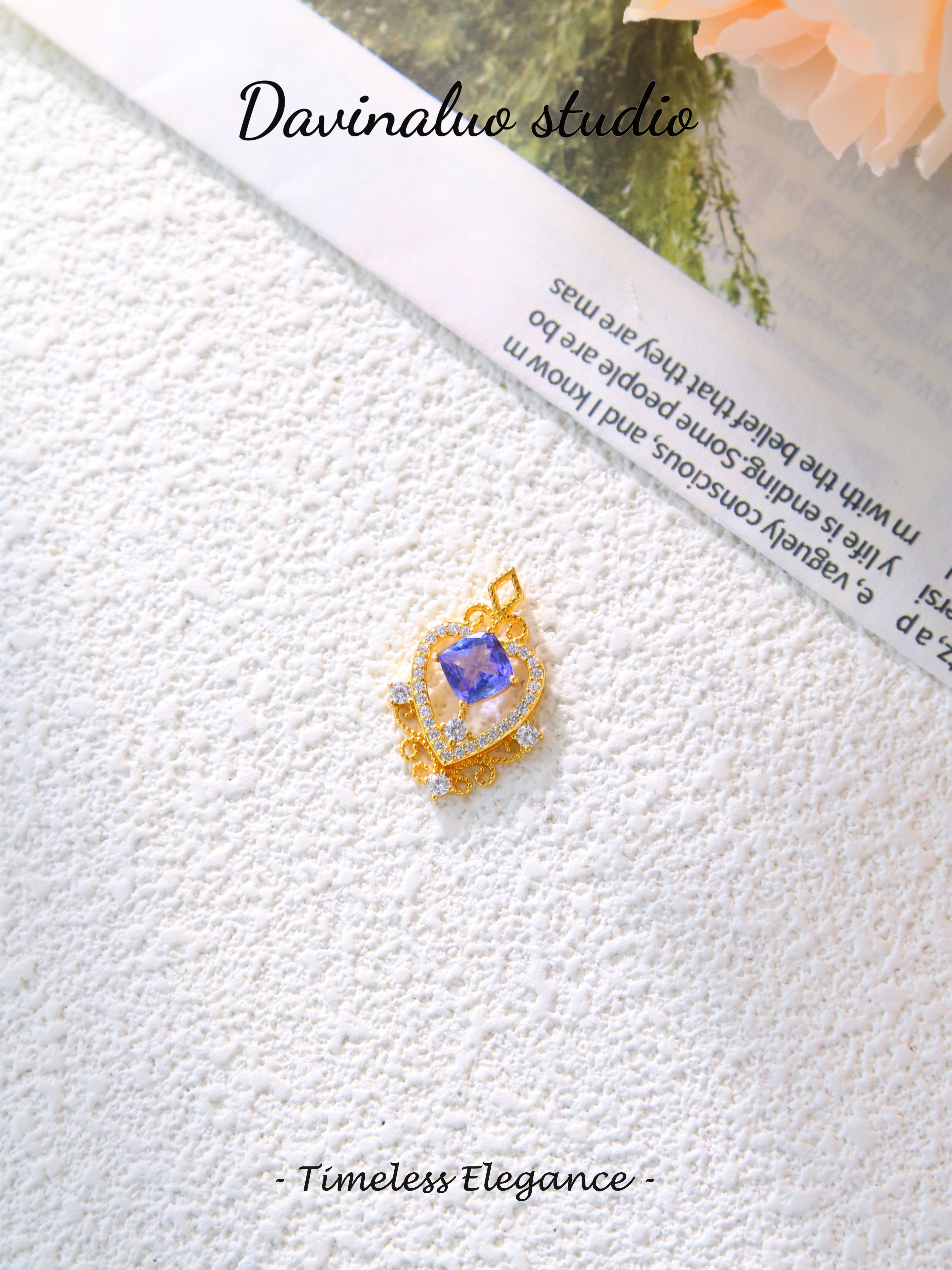 S925 Gold Classic Cushion Cut Tanzanite Pendant D0719049G