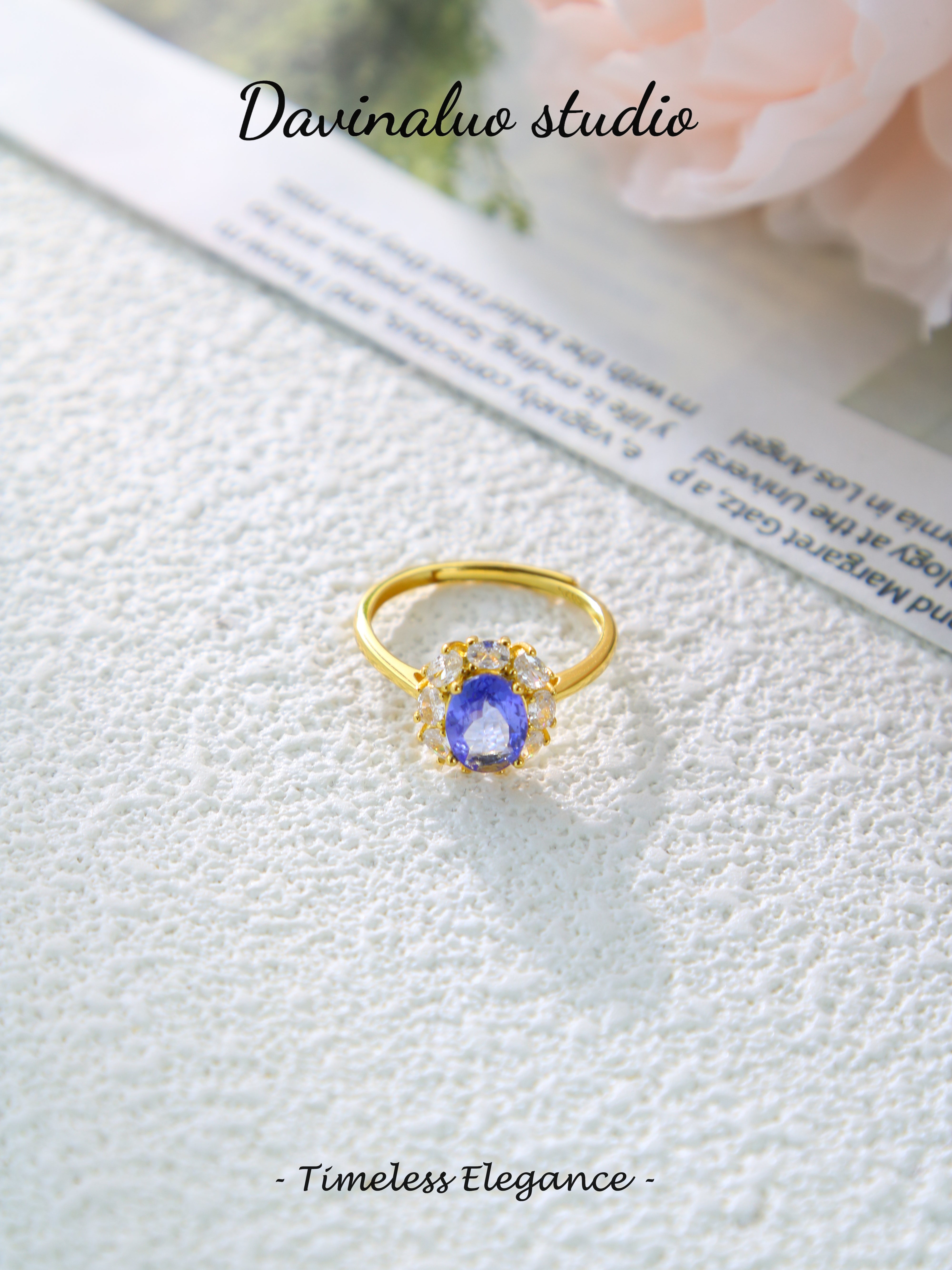 S925 Gold Classic Oval Cut Tanzanite Ring D0721018
