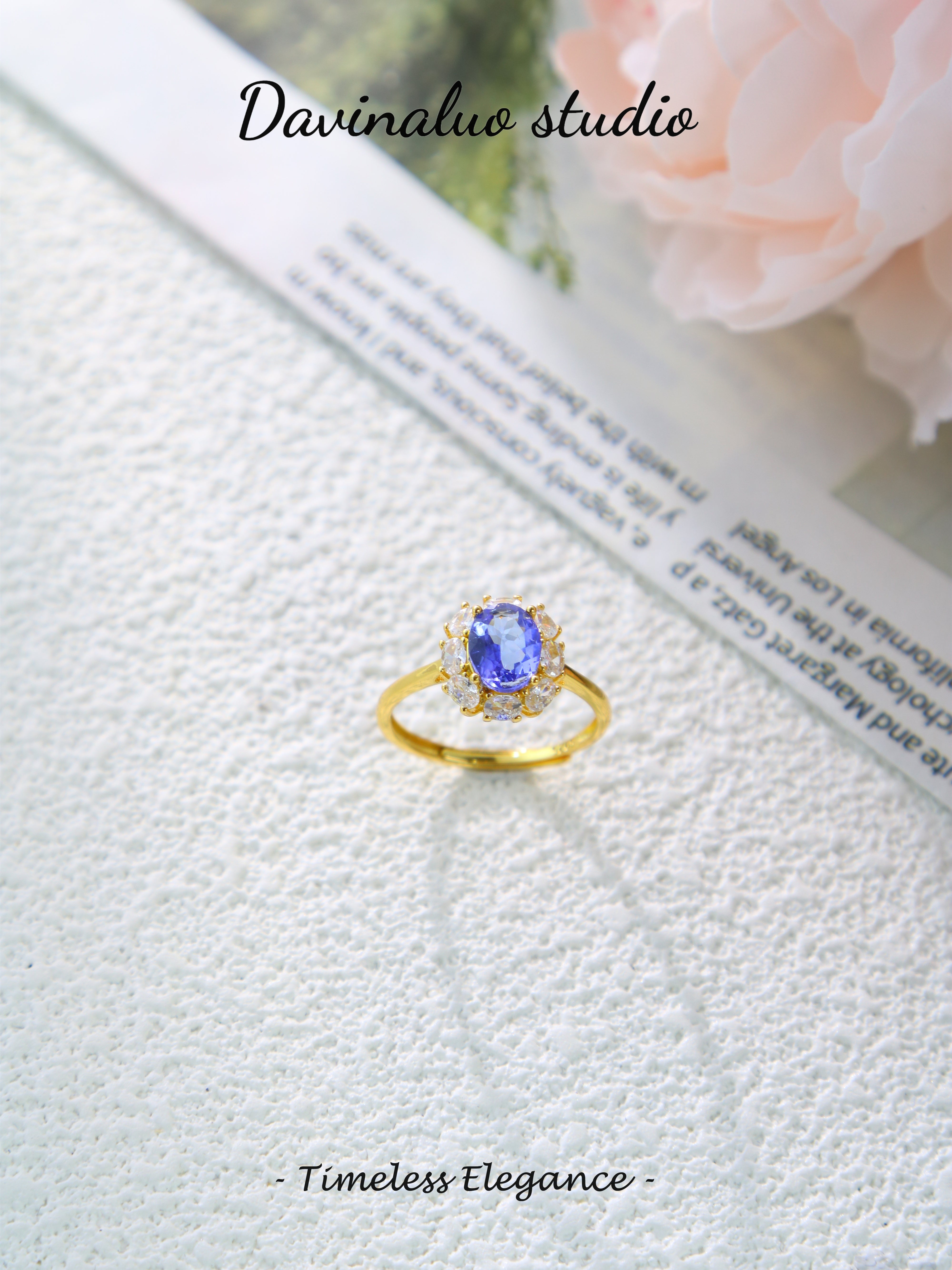 S925 Gold Classic Oval Cut Tanzanite Ring D0721018