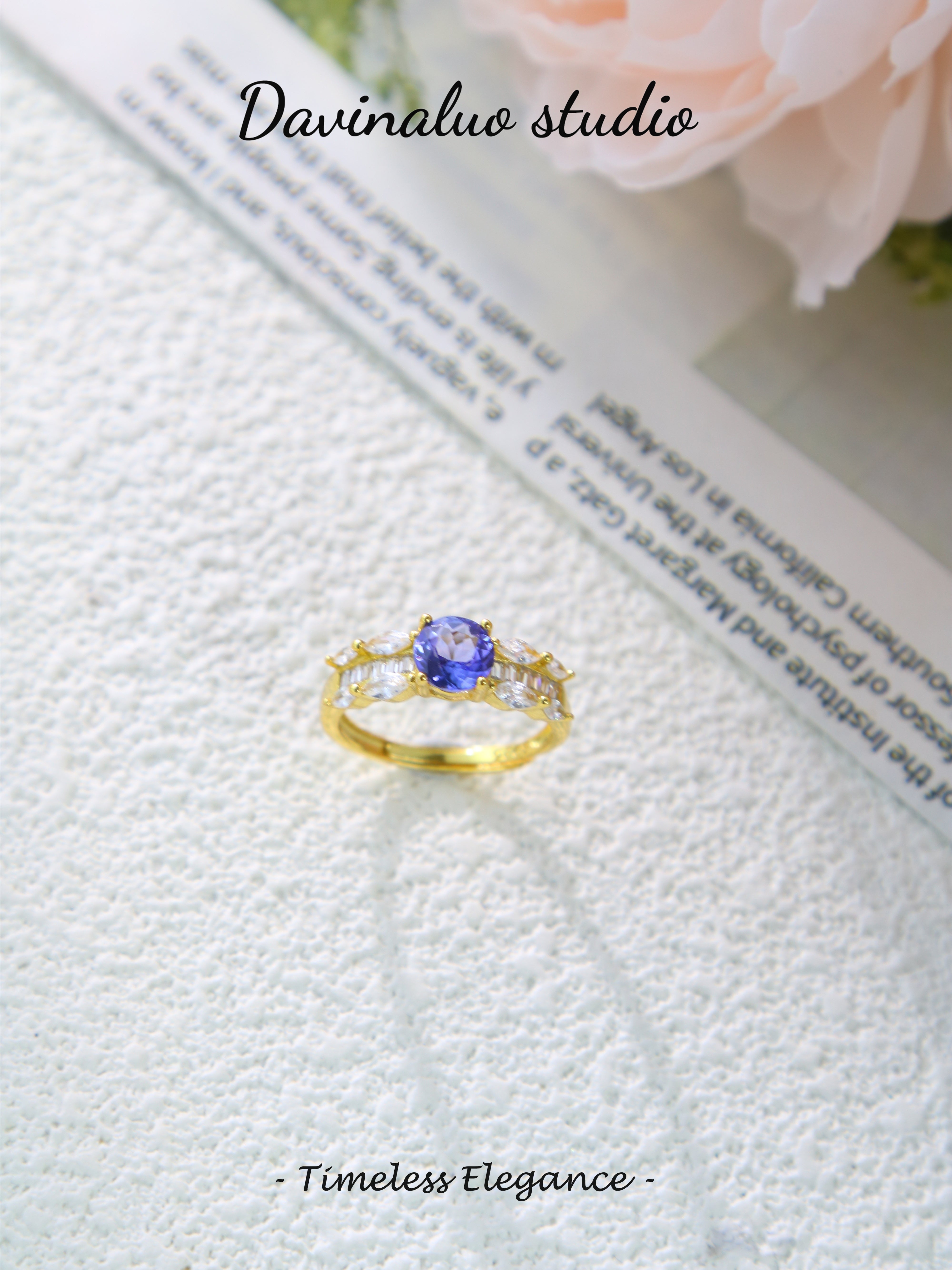 S925 Gold Classic Round Cut Tanzanite Ring D0721029