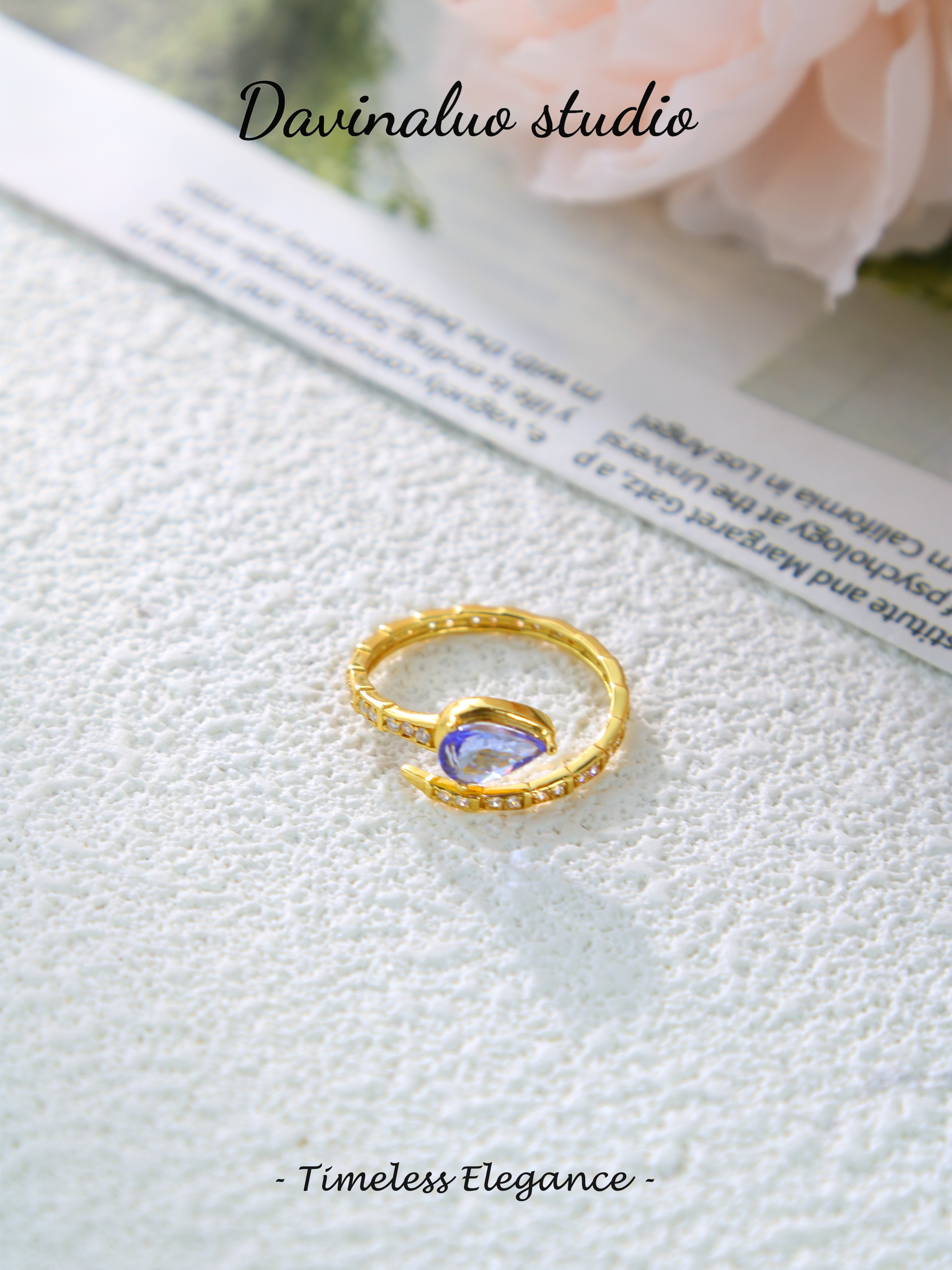 S925 Gold Classic Pear-Cut Tanzanite Ring D07210022