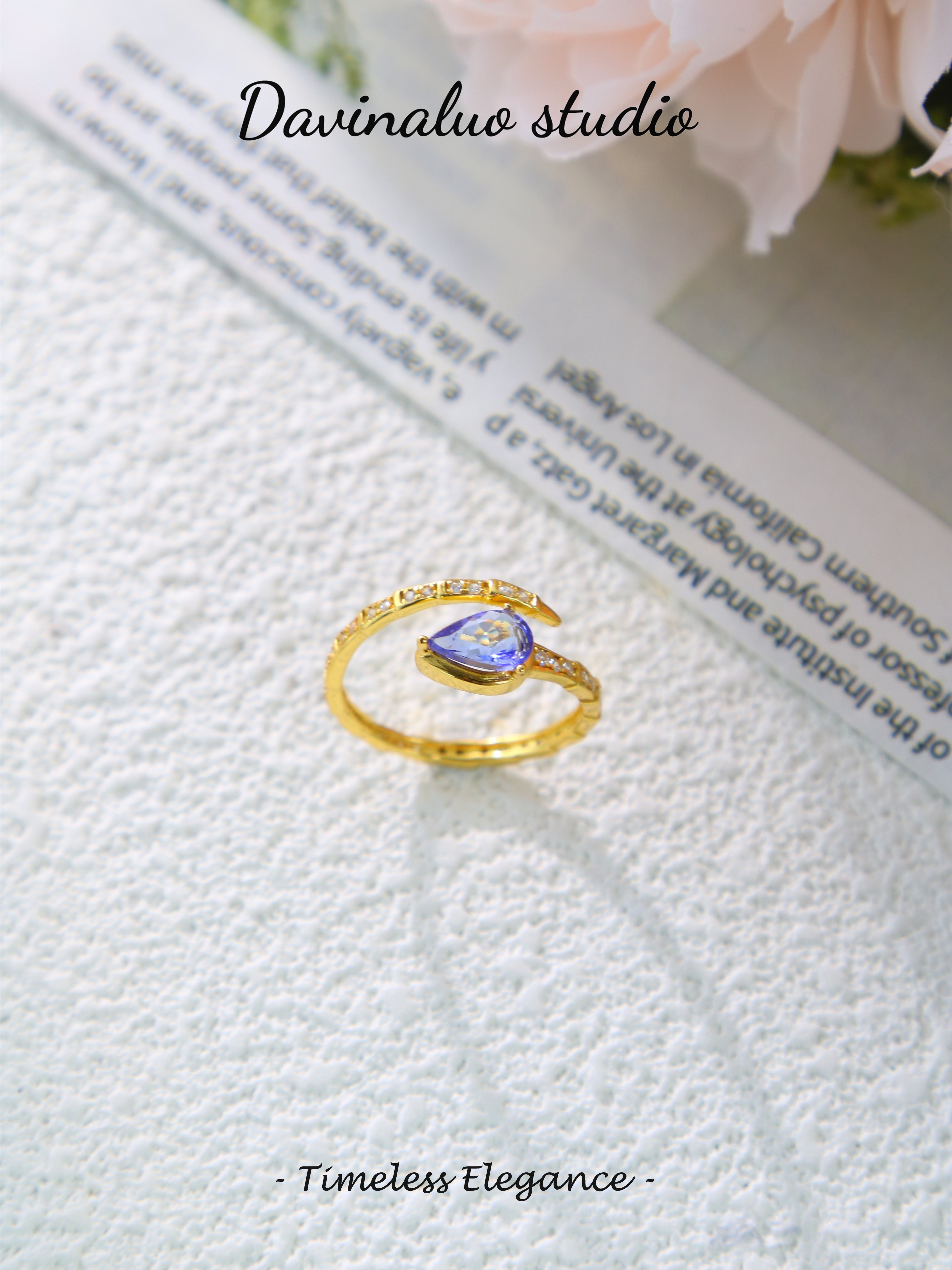 S925 Gold Classic Pear-Cut Tanzanite Ring D07210022
