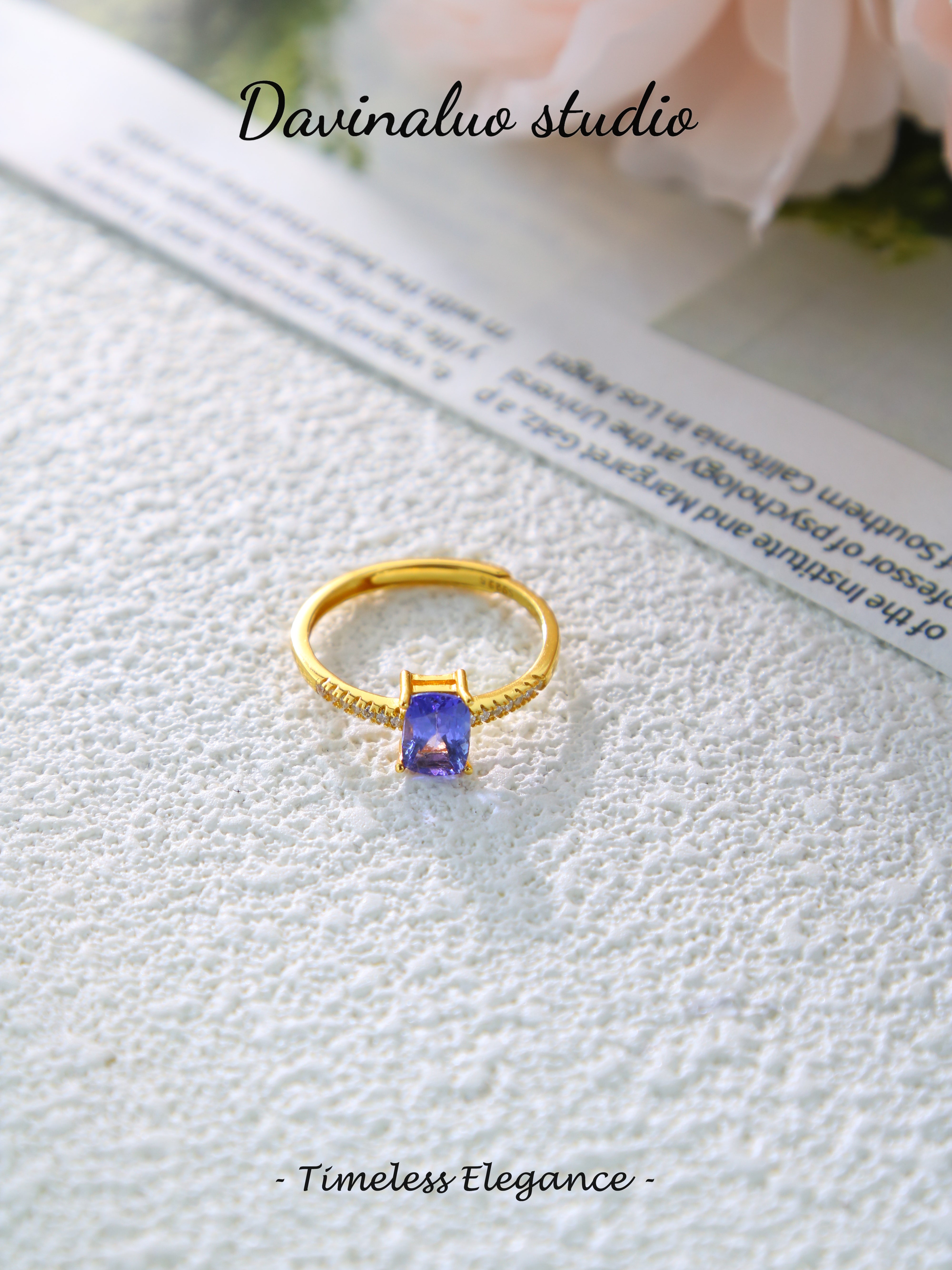 S925 Gold Classic Radiant Cut Tanzanite Ring D0721005