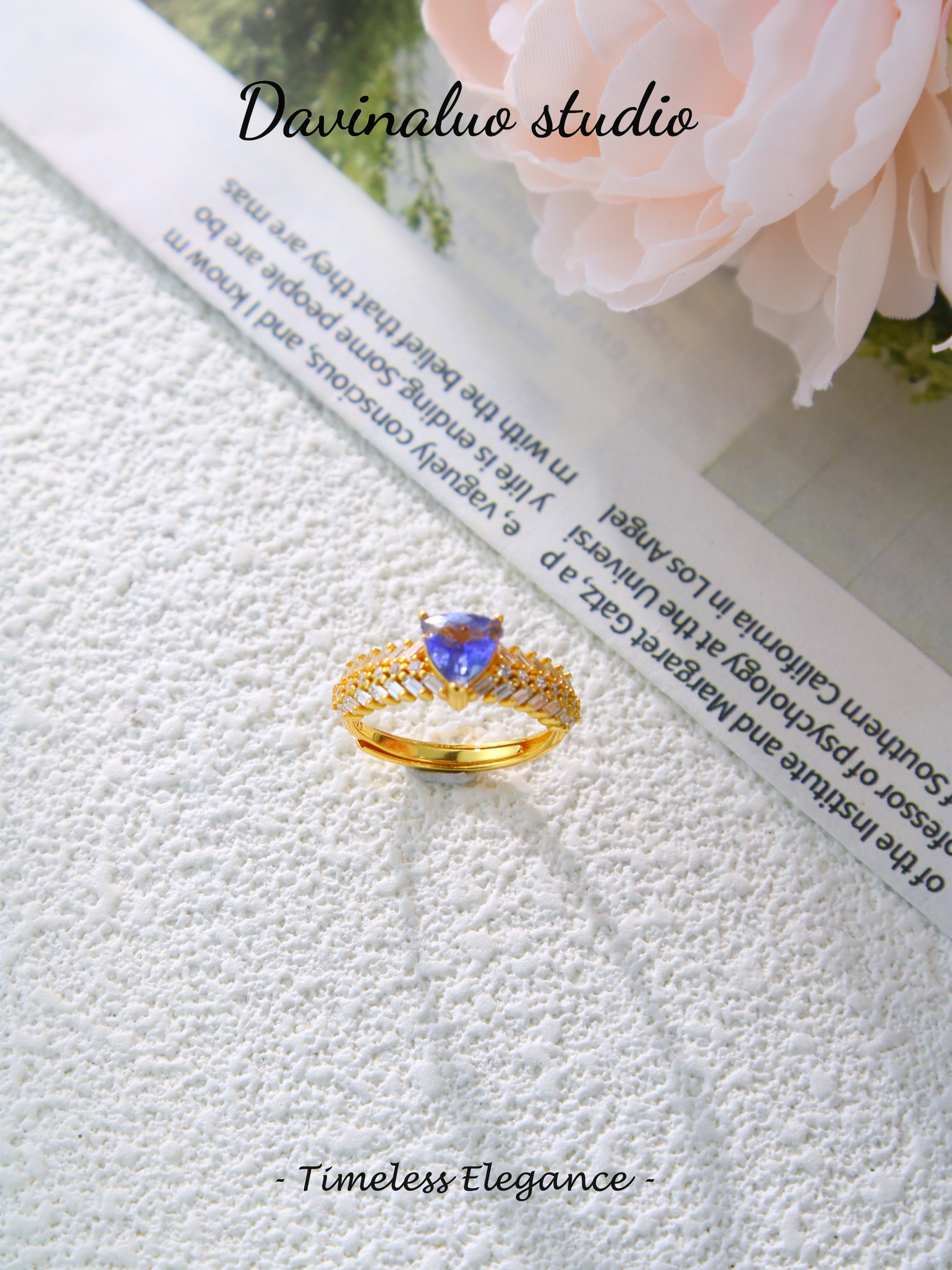 S925 Gold Classic Triangle Cut Tanzanite Ring D0721003
